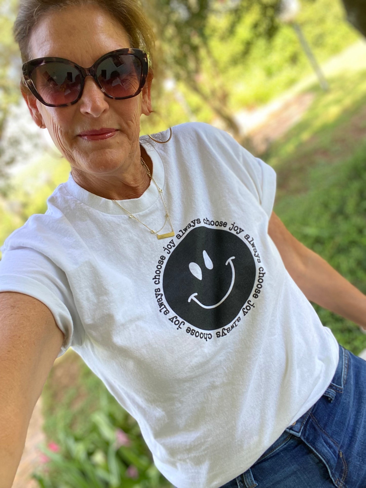 Always choose joy smiley face tee
